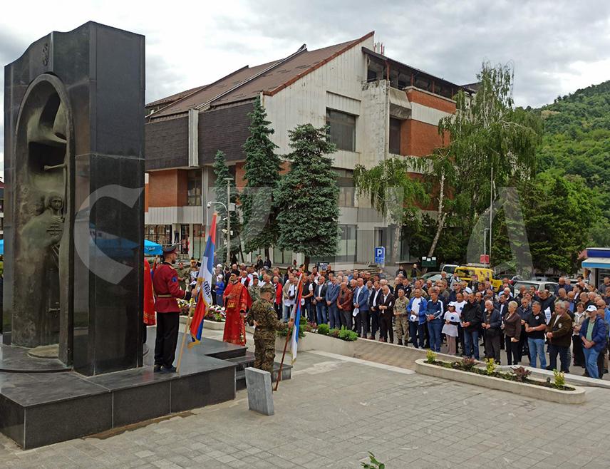 ZVORNIK, MAY 16 /SRNA/ – The 34th anniversary of the formation of the Drina Wolves /Vukovi sa Drine/ Podrinje Special Forces Detachment of the Army of Republika Srpska was marked in Zvornik today. This unit stood up to defend the Serbian people when it was most needed, and 81 of its members laid down their lives on the ramparts of the homeland.
