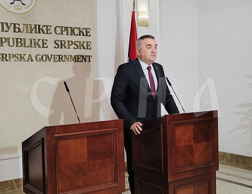 BANJA LUKA, MAY 19 /SRNA/ - Republika Srpska Prime Minister Savo Minić assessed that after the departure of illegal and illegitimate Christian Schmidt, the OHR should be closed, first and foremost, because of the damage that this foreigner and people similar to him inflicted on Srpska and entire BiH.