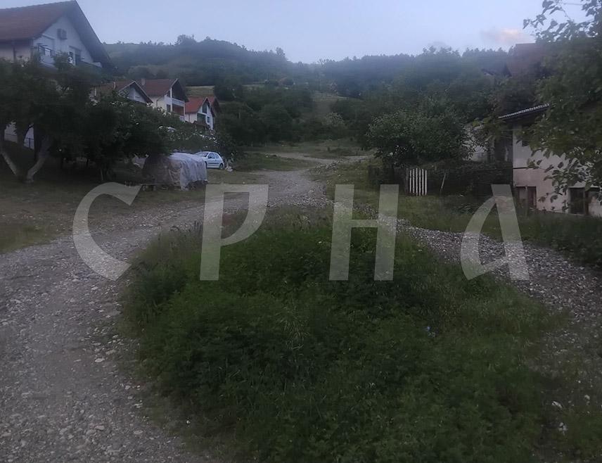 ВИШЕГРАД, 21. МАЈА /СРНА/ – Влада Влада Републике Српске подржаће са 500.000 КМ изградњу саобраћајнице кроз Главички поток у Вишеграду, који је један од приоритетних инфраструктурних пројеката у овој години, потврдио је Срни начелник општине Вишеград Младен Ђуревић.