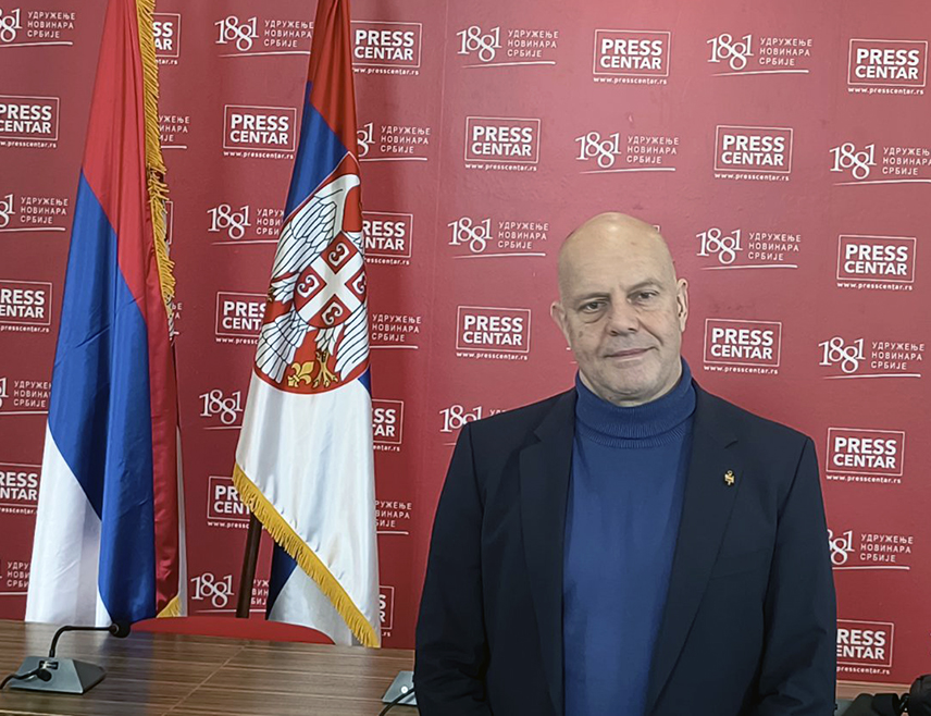БЕОГРАД, 28. МАЈА /СРНА/ - Политиколог Александар Павић изјавио је Срни да је вријеме да се коначно учини крај колонијалној управи у БиХ и истакао да је Декларација Народне скупштине Републике Српске врло јасно изнела политички став о судбини ОХР-а.