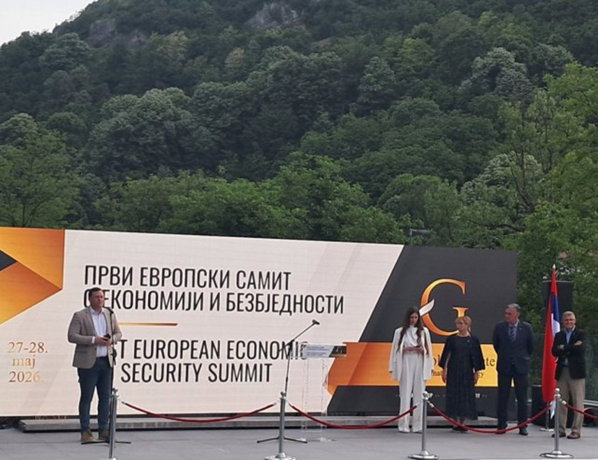 БАЊАЛУКА, 27. МАЈА /СРНА/ - Први Европски самит о економији и безбједности је велика прилика за Бањалуку и Републику Српску, изјавила је предсједник иститута "Голд" Јана Лончар.