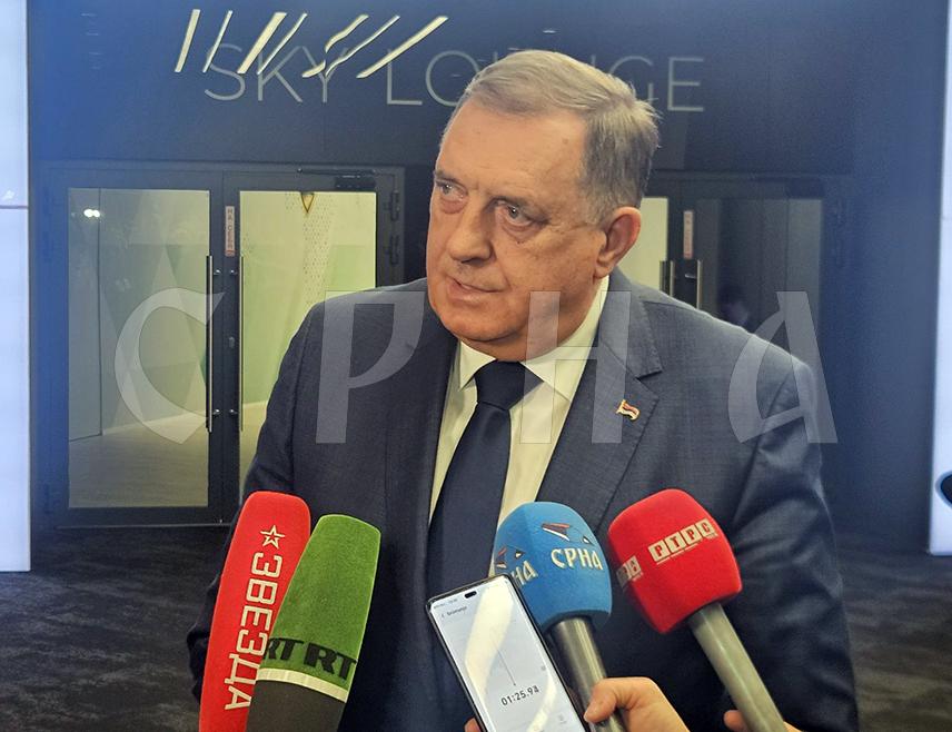 MOSKVA, MAY 28 /SRNA/ - President Milorad Dodik stated that during the meeting with Russian Security Council Secretary Sergey Shoigu he said that BiH is a colony run by foreigners and that the authorities of Republika Srpska are fighting to free themselves from what he described as a colonial yoke and preserve freedom.