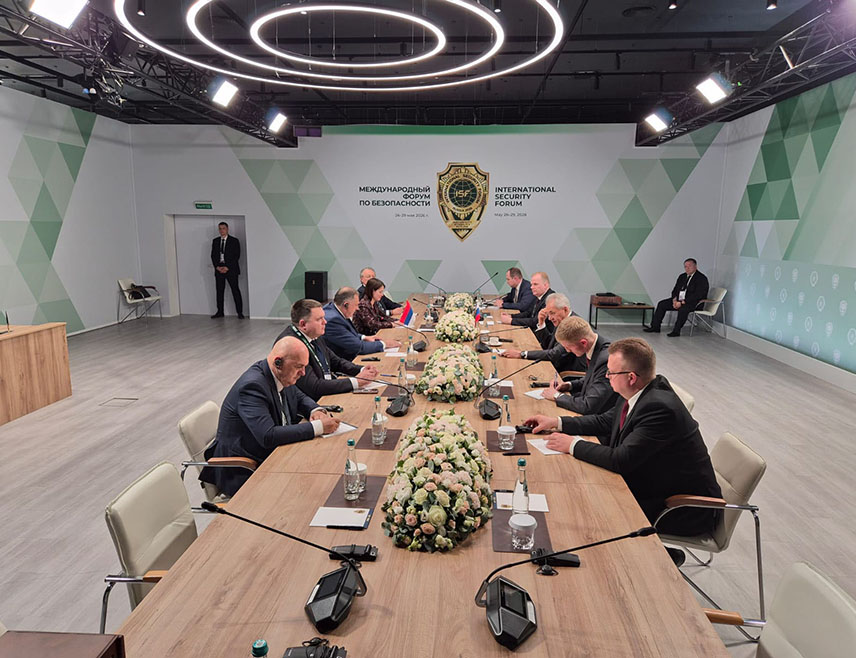 МОСКВА, 28. МАЈА /СРНА/ - Подршка пријатељске Русије од великог је значаја за очување међународног права, Дејтонског споразума и позиције Републике Српске, истакао је предсједник Милорад Додик.
