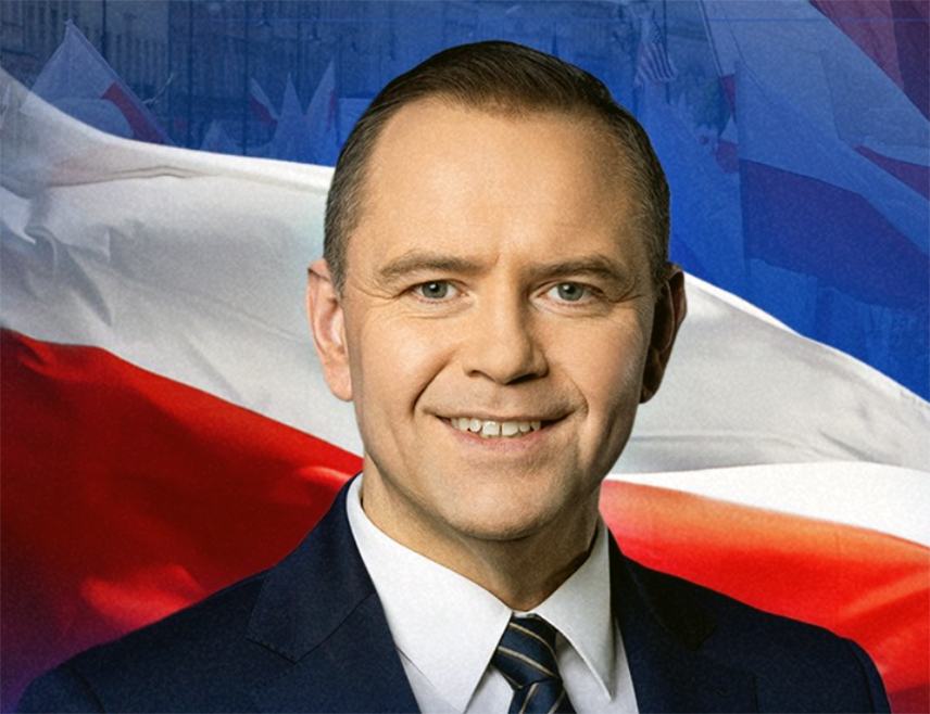 ВАРШАВА, 29. МАЈА /СРНА/ - Пољски предсједник Карол Навроцки изјавио је да ће покренути поступак за одузимање највишег пољског државног одликовања, Ордена Бијелог орла, украјинском предсједнику Владимиру Зеленском, након одлуке Кијева да елитну војну јединицу назове по сарадницима нациста, Украјинској устаничкој армији.