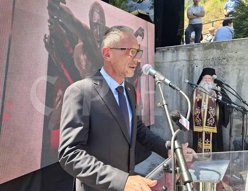 BROD ON THE DRINA, MAY 30 /SRNA/ - The Minister of Labor and Veterans-Disability Protection of Republika Srpska, Radan Ostojić, said in Stari Brod on the Drina near Višegrad that the crime committed 84 years ago at that location was not repeated in the 1990s thanks to the Army of Republika Srpska /VRS/ and the Ministry of Interior /MUP/, who prevented a new genocide against the Serbian people.