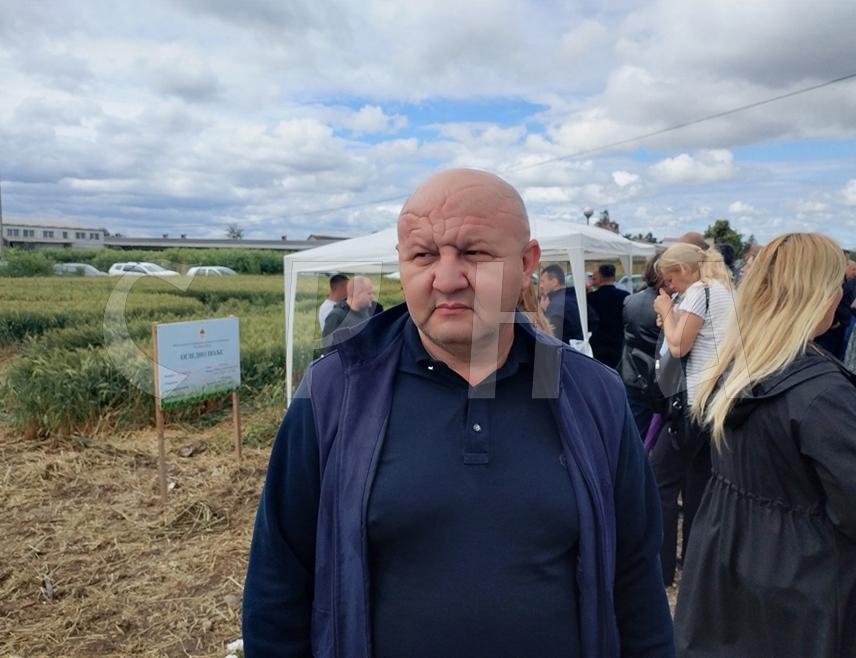 БИЈЕЉИНА, 4. ЈУНА /СРНА/ - На житницама у Републици Српској за сада су идеални услови за изузетно добре приносе пшенице, изјавио је руководилац бијељинске канцеларије Ресора за пружање стручних услога у пољопривреди Зоран Малетић.