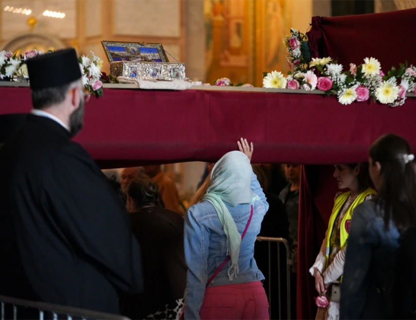 BELGRADE, JUNE 6 /SRNA/ – Archimandrite Ephraim, abbot of the Vatopedi Monastery, has said today that more than one million people venerated the Belt of the Mother of God at Saint Sava Cathedral Church in Belgrade's Vračar district.
