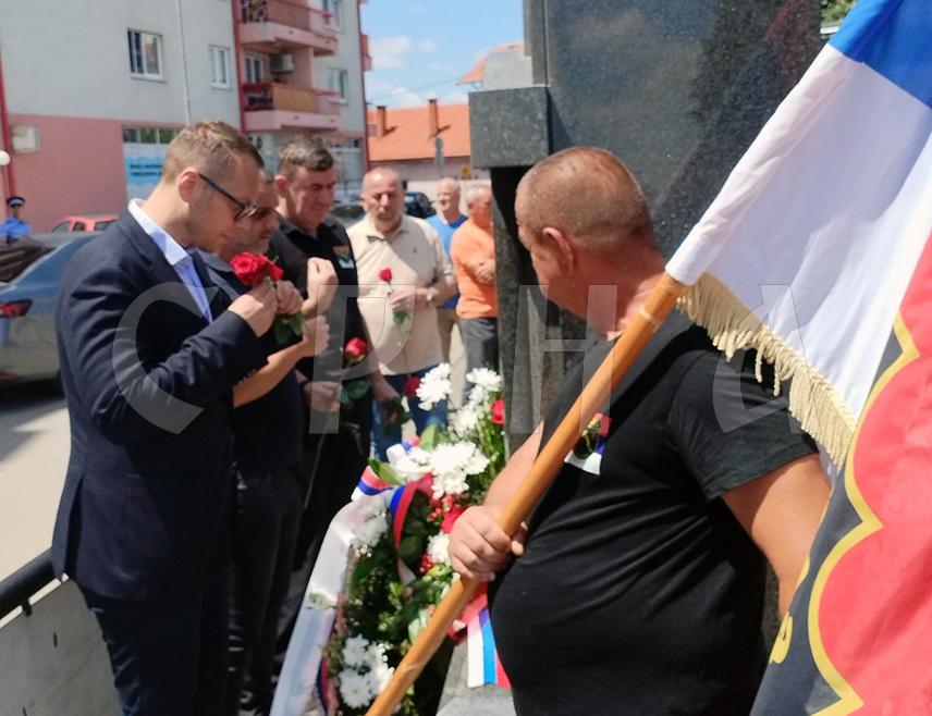 BIJELJINA, JUNE 7 /SRNA/ – The legacy of Panteri Guard Commander Ljubiša Savić Mauzer belongs not only to his family but also to the history of Republika Srpska, his son Bojan Savić said at the commemoration marking the 26th anniversary of the legendary commander’s assassination.