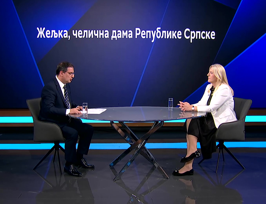 БЕОГРАД, 14. ЈУНА /СРНА/ - Српски члан Предсједништва БиХ Жељка Цвијановић рекла је да је у Сједињеним Америчким Државама имала прилику да разговара на важним адресама на којима је износила ставове Републике Српске, истакавши да је у политици потребно разумијевање.