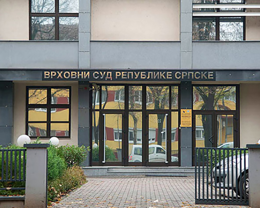 ИСТОЧНО САРАЈЕВО, 15. ЈУНА /СРНА/ - Милош Драговић и Ратко Хршум, очеви Дарија и Данијеле Хршум погинулих у саобраћајној несрећи августа 2020. године, сагласни су да је важно што Врховни суд Републике Српске није прихватио аргументе одбране којима је тражена блажа казна за осуђеног Адмира Кујовића, те поручили да не постоји казна која може надокнадити изгубљене животе њихове дјеце.