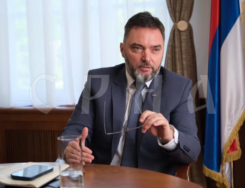 SOKOLAC, JUNE 15 /SRNA/ – The defense of the Sarajevo-Romanija region was crucial for the survival of Republika Srpska, and the sacrifice of members of the Sarajevo-Romanija Corps remains a permanent base of its freedom and existence, Deputy Chairperson of the BiH Council of Ministers Staša Košarac said in a statement to SRNA.