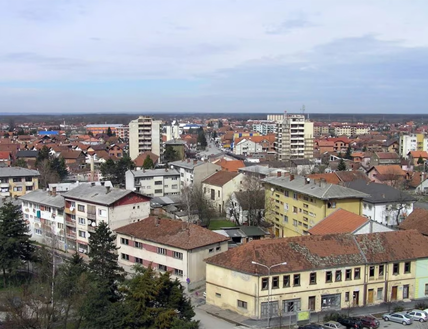 ODŽAK, JUNE 20 /SRNA/ – By acquitting Jure Čalušić of crimes committed against the Serb population in the municipality of Odžak, the humiliating and painful treatment of Serbs who were detained in wartime camps in the area has continued, and whitewashes members of the Croatian Defence Council /HVO/ of responsibility for what they did to prisoners, the Association of Former Camp Inmates “Odžak ’92” told SRNA.