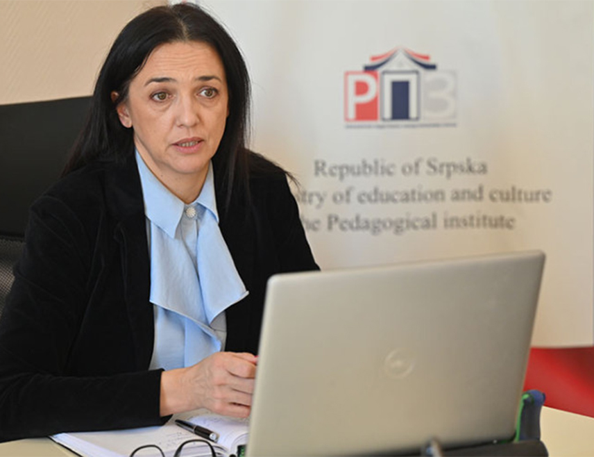 BANJA LUKA, JUNE 21 /SRNA/ – Four pilot vocational programmes and one pilot track in secondary-school education are currently being implemented in Republika Srpska in order to assess the possibility of their incorporation into the education system and to better align education with labour market demands, said Slađana Tanasić, Director of the Republika Srpska Pedagogical Institute.