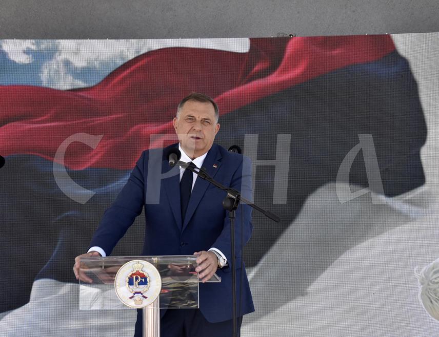 DUGA NJIVA, JUNE 21 /SRNA/ – President Milorad Dodik said that the Doboj - Brčko motorway section should be named “January 9 – Corridor of Life”, because without the Corridor Breakthrough there would be no present-day corridors.