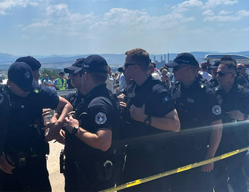 GAZIMESTAN, JUNE 28 /SRNA/ – The so-called Kosovo police detained dozens of people at Gazimestan today following a memorial service held in honour of the Kosovo heroes on the occasion of Vidovdan.