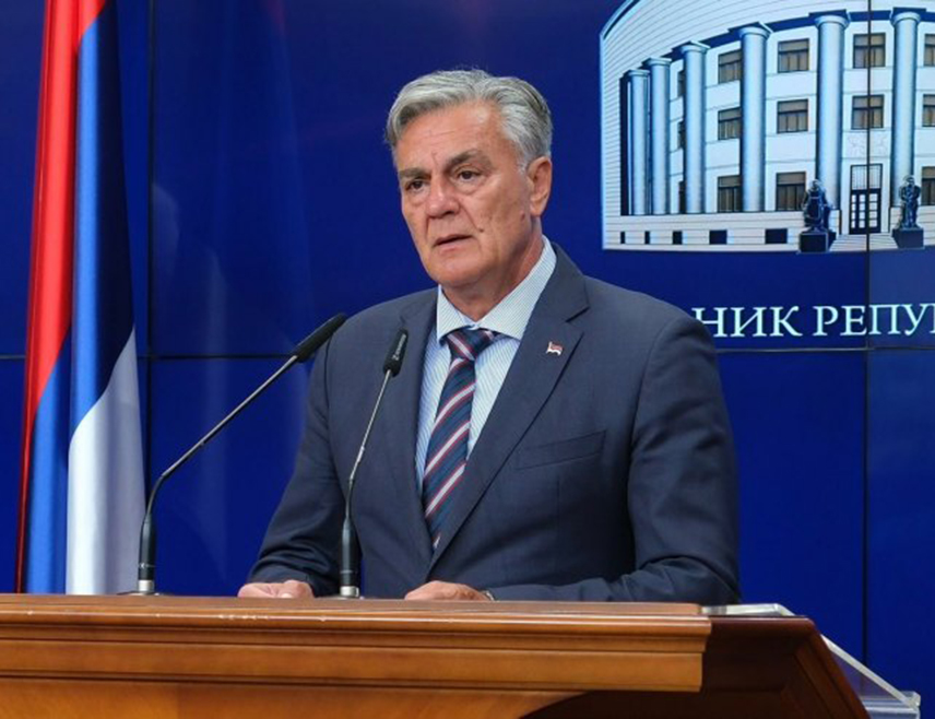 БАЊАЛУКА, 29. ЈУНА /СРНА/ - Предсједник Републике Српске Синиша Каран рекао је да су у средњем Подрињу и Бирчу Срби убијани на најмонструознији начин, те да је то било истребљење које се систематски одвијало од 1992. до 1995. године.