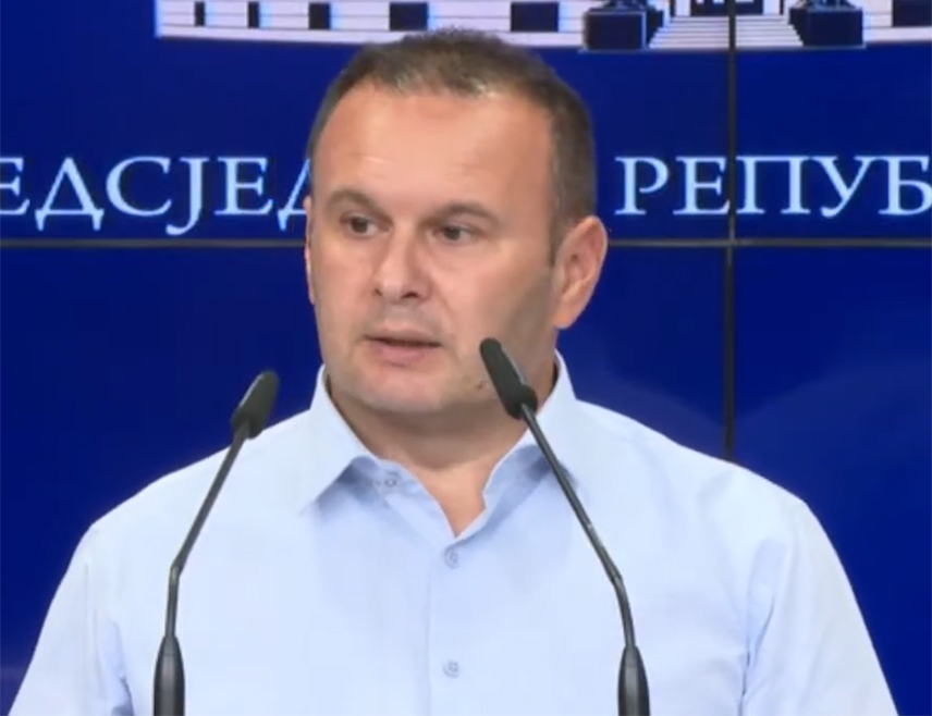 БАЊАЛУКА, 29. ЈУНА /СРНА – Предсједник Савеза општина и градова Републике Српске Љубиша Ћосић истакао је да је Братунац мјесто гдје са ћутњом и пијететом треба одати пошту свим убијеним српским цивилима и борцима, који су страдали само што у били Срби, те истакао да је његовање културе сјећања трајни завјет сваког Србина.