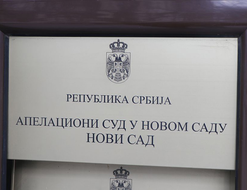 СОМБОР, 29. ЈУНА /СРНА/ - Апелациони суд у Новом Суду правоснажно је осудио на 20 година педагошког асистента чији су иницијали И.О. из Богојева и пооштрио му казну због недозвољених полних радњи према деци предшколске установе и дјечије порнографије.
