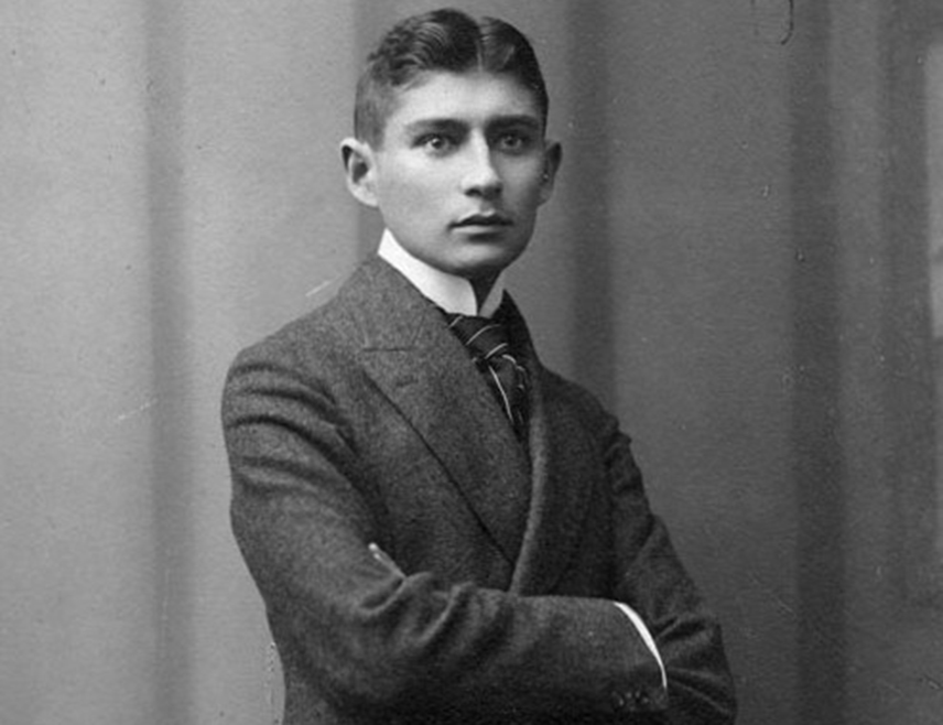 БИЈЕЉИНА, 2. ЈУЛА /СРНА/ - Аустријски писац јеврејског поријекла Франц Кафка /1883-1924/, класик свјетске књижевности и аутор "Процеса", једног од најбољих романа 20. вијека, рођен је 3. јула 1883. године.