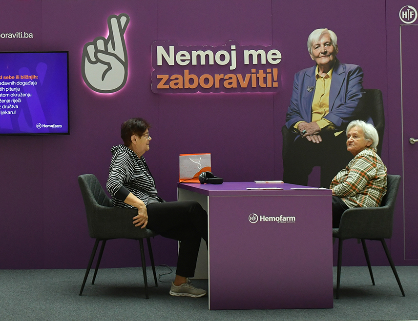 БАЊАЛУКА, 2. ЈУЛА /СРНА/ - Компанија "Хемофарм" покренула је кампању под слоганом "Немој ме заборавити", чији је циљ да охрабри грађане да не занемарују симптоме деменције, већ да учине први корак према заштити сопственог и породичног здравља, заказивањем прегледа и разговором са љекаром.