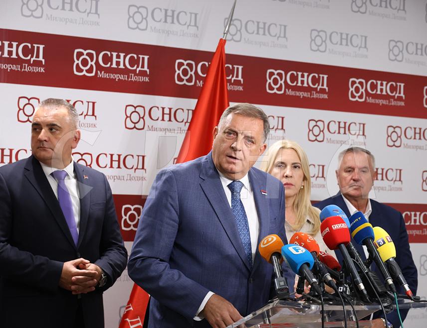 BANJA LUKA, JULY 2 /SRNA/ – The SNSD Presidency today called on the party's caucus in the National Assembly of Republika Srpska to support the veto invoked by the Serb BiH Presidency member Željka Cvijanović against BiH Presidency’s decision on unconstitutional appointment of members of the Commission preserving national monuments.
