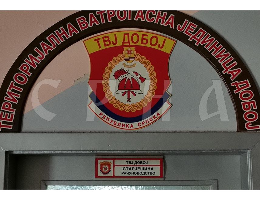 ДОБОЈ, 6. ЈУЛА /СРНА/ - Добојски ватрогасци су од почетка године гасили шест шумских и 27 пожара ниског растиња, рекао је Срни старјешина добојске Територијалне ватрогасно-спасилачке јединице Андреј Николић.