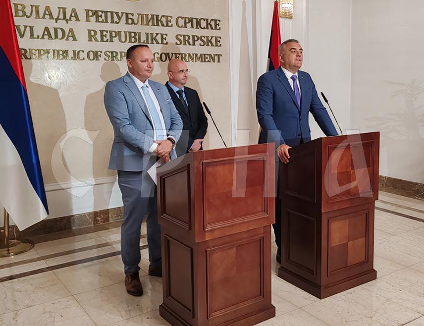 BANJA LUKA, JULY 6 /SRNA/ - The Prime Minister of Republika Srpska Savo Minić said that the position of Republika Srpska is clear: any imposition of decisions and influence by individuals on the legislative process and the judiciary is not good for the functioning of BiH.