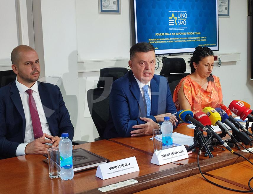 BANJA LUKA, JULY 7 /SRNA/ - The Director of the Indirect Taxation Authority /ITA/ of BiH Zoran Tegeltija said today that two border crossings will be operational at Rača on the border with Serbia as of October 15.