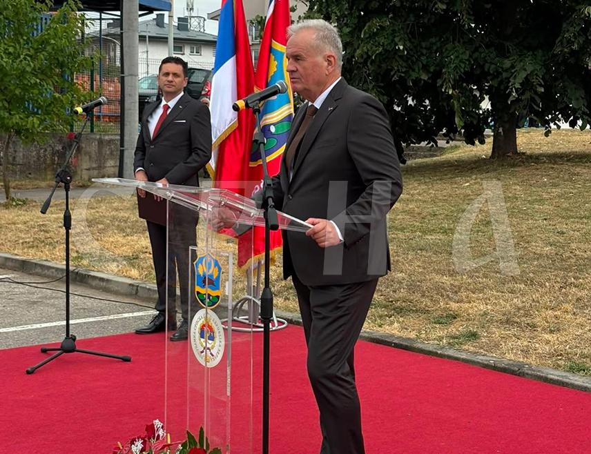 СРБАЦ, 8. ЈУЛА /СРНА/ - Реализација пројекта рехабилитације регионалног пута Србац-Лакташи један је од најважнијих инфраструктурних пројеката у историји Српца у посљедњих неколико деценија, рекао је начелник Српца Млађан Драгосављевић.