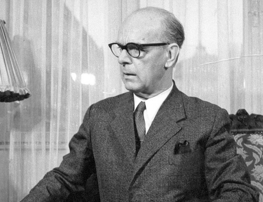 BIJELJINA, JULY 10 /SRNA/ - Writer Mehmed Meša Selimović, author of one of the greatest novels in the Serbian language, "Death and the Dervish", died in Belgrade on July 11, 1982.