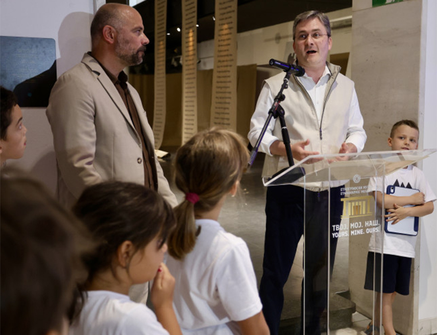 BELGRADE, JULY 17 /SRNA/ - Serbian Culture Minister Nikola Selaković opened the multimedia exhibition "Who Was Marko Kraljević, Anyway?" at the Ethnographic Museum in Belgrade this evening, describing the folk hero as a "Serbian mirror" reflecting the finest national virtues.