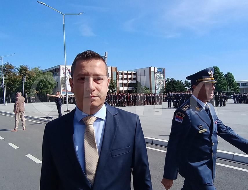 BELGRADE, JULY 25 /SRNA/ – Aleksandar Goganović, Deputy Minister of Defence in the BiH Council of Ministers, attended the ceremonial commissioning of the newest officers of the Serbian Armed Forces in Belgrade today, emphasizing that an event such as this, which also included cadets of the Armed Forces of BiH, sends a message of strong cooperation.