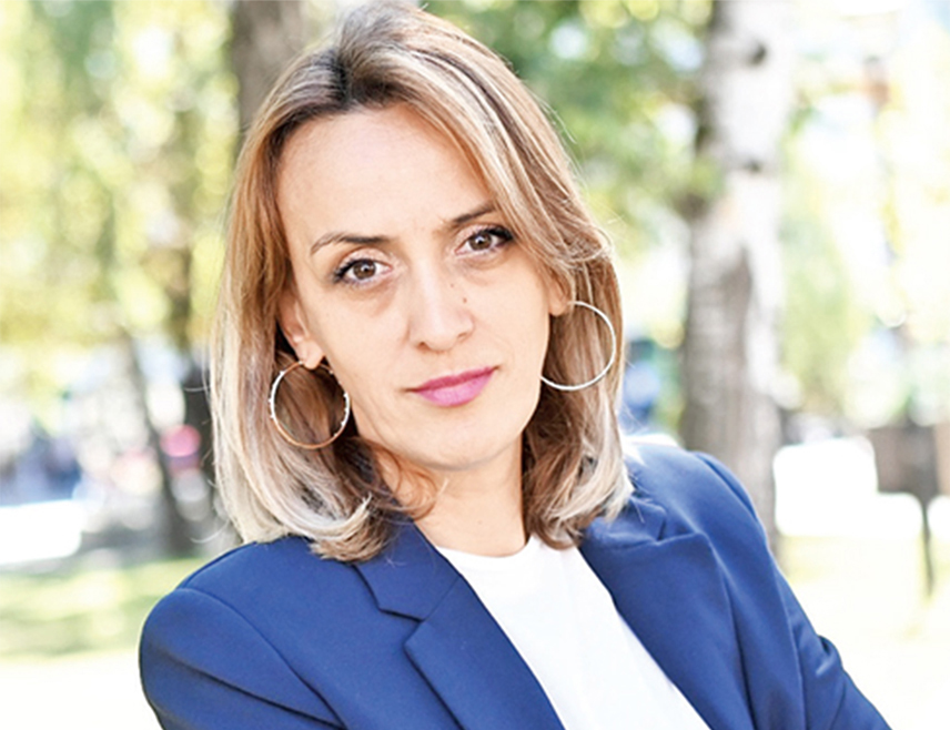 SARAJEVO, AUGUST 1 /SRNA/ – Anđelina Ošap-Gaćanović, a member of the Commission preserving National Monuments of BiH, told SRNA that she had been informed by email that an order had been issued to retroactively deregister her from the institution, although there were no legal grounds for it, announcing filing complaints with all competent institutions, as such action constitutes an attack on the BiH Constitution.