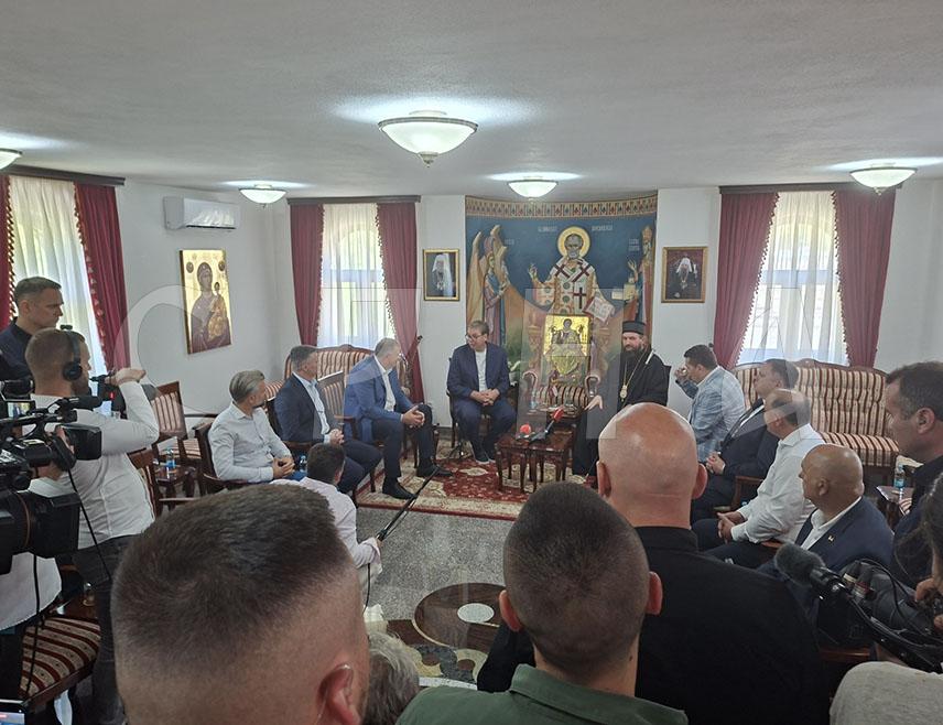 MARTIN BROD, AUGUST 2 /SRNA/ – Serbia’s President Aleksandar Vučić says that Serbia has so far allocated €142 million for projects in Republika Srpska and will continue supporting Serbs both in Republika Srpska and the FBiH.