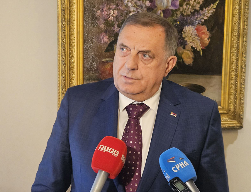 BOSANSKI PETROVAC, AUGUST 2 /SRNA/ –President Milorad Dodik said that the 1995 bombing of a Serb refugees convoy on the Petrovac Road was a devious crime.