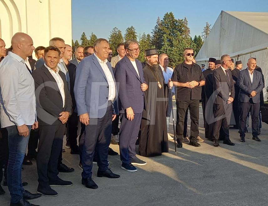 БАЊАЛУКА, 9. АВГУСТА /СРНА/ - Предсједник Милорад Додик истакао је да подршка Србије Републици Српској никада није била снажнија и конкретнија, те да је то јединство снага и најбоља гаранција сигурне будућности.