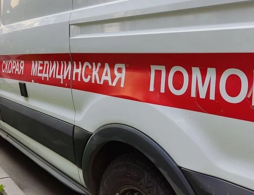 СИМФЕРОПОЉ, 22. АВГУСТА /СРНА - РИА Новости/ - Крхотине обореног украјинског дрона пале су на путнички аутобус у Севастопољу, при чему су двије особе погинуле, а пет повријеђено, изјавио је гувернер Михаил Развожајев.