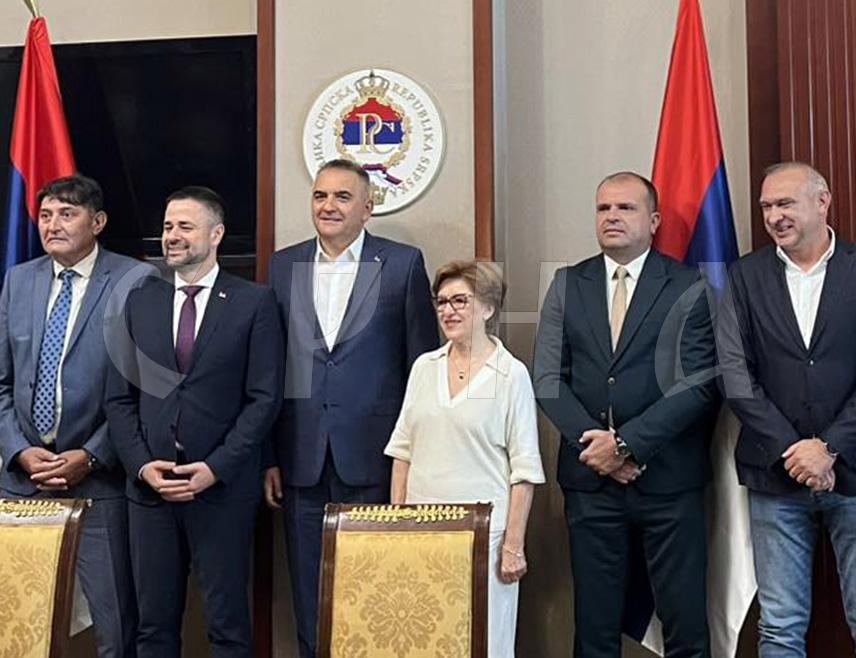 BANJA LUKA, AUGUST 24 /SRNA/ - Republika Srpska Finance Minister Zora Vidović says that grant funds amounting to EUR 16.7 million for the implementation of the Water Supply and Sewerage Republika Srpska Two project will be allocated to 15 local communities in accordance with the value of their projects.
