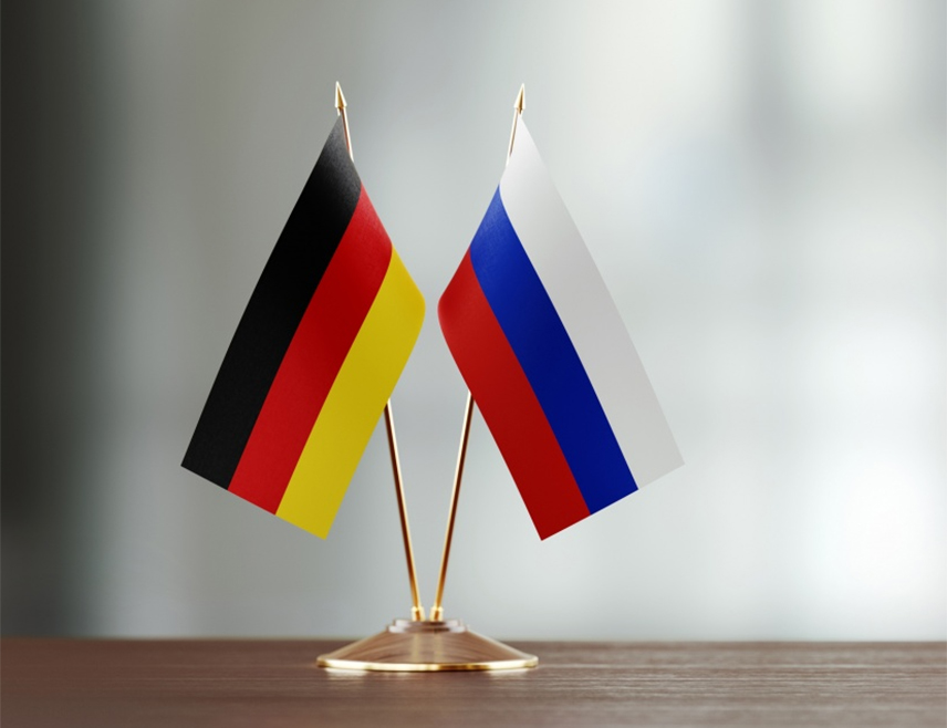 ВЛАДИВОСТОК, 3. СЕПТЕМБРА /СРНА/ - Русија не намјерава да смањи ниво дипломатских односа са Њемачком, упркос најави Берлина да ће затворити руски Конзулат у Бону, саопштио је портпарол Кремља Дмитриј Песков.