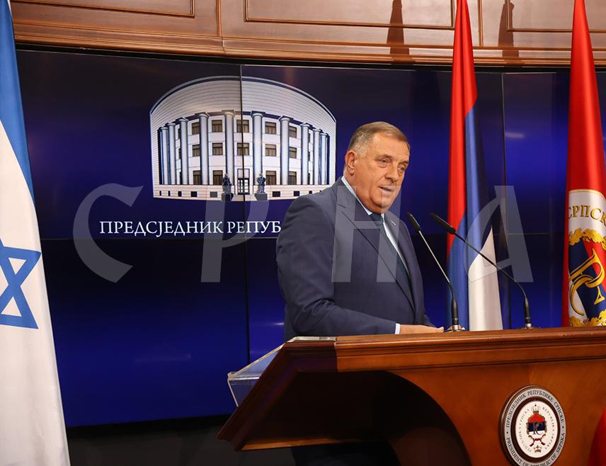 БАЊАЛУКА, 3. СЕПТЕМБРА /СРНА/ - Република Српска и Израел креираће пројекте у области привредног развоја, преноса технологија и других обострано задовољавајућих оквира у вриједности од око двије милијарде долара, изјавио је предсједник Милорад Додик.