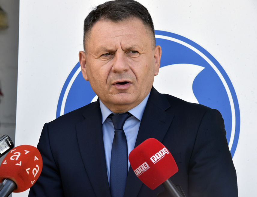 БАЊАЛУКА, 4. СЕПТЕМБРА /СРНА/ - Отказана је за данас најављена конференција за новинаре министра привреде и предузетништва Републике Српске Раденка Бубића, саопштено је из Министарства привреде и предузетништва.