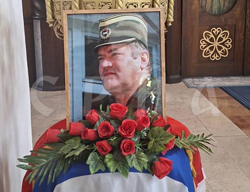 БЕОГРАД, 5. СЕПTЕМБРА /СРНА/ - У Дому Војске Србије у Београду данас би требало да буде одржана комеморација поводом смрти генерала Ратка Младића.