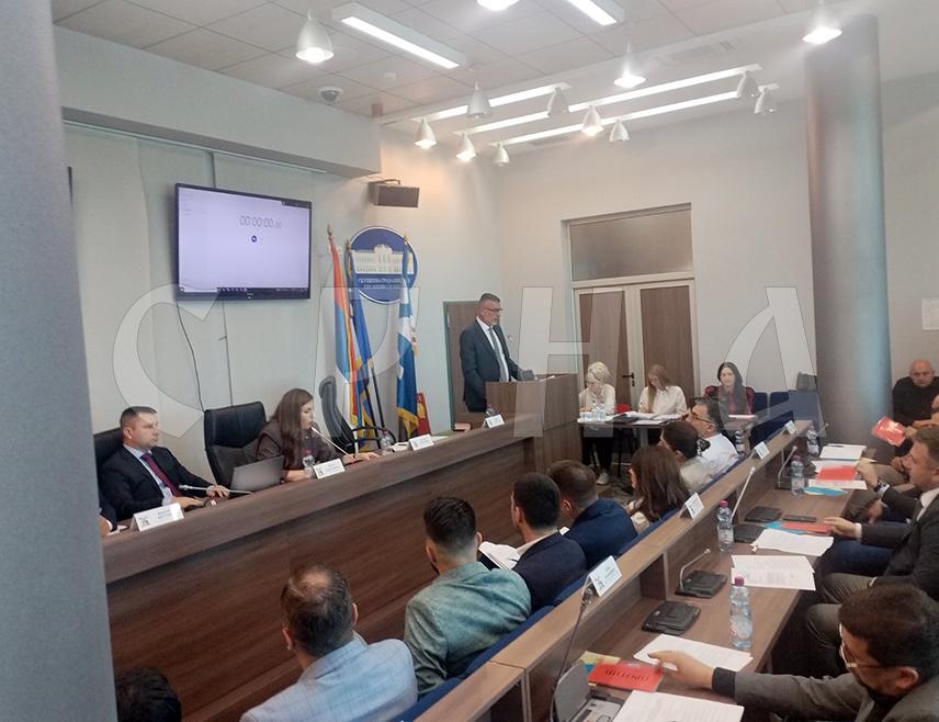 BIJELJINA, SEPTEMBER 10 /SRNA/ – Members of the Bijeljina City Assembly unanimously recalled Deputy Speaker Samir Baćevac of the SDA today over immoral and inappropriate conduct, referring to his social media post concerning the death of General Ratko Mladić.