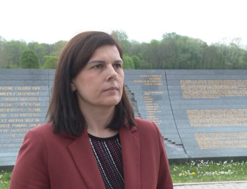КОЗАРСКА ДУБИЦА, 15. СЕПТЕМБРА /СРНА/ - Јавна установа "Спомен-подручје Доња Градина" и Меморијални центар "Старо сајмиште" потписаће у Београду у четвртак, 17. септембра, споразум о сарадњи, рекла је Срни директор "Спомен-подручја Доња Градина" Tања Tулековић.