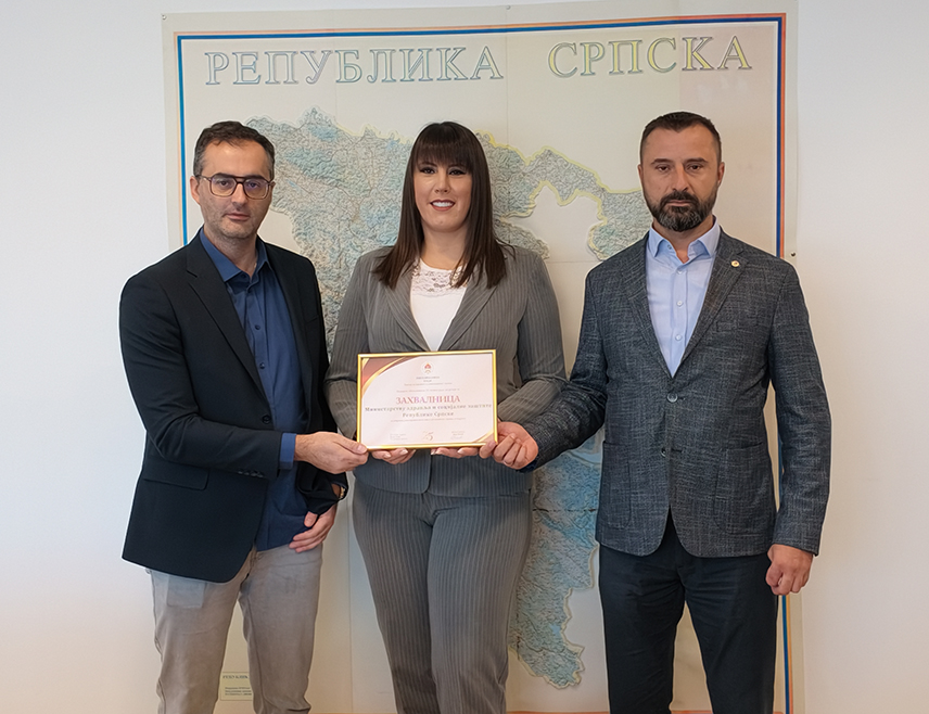 БАЊАЛУКА, 17. СЕПТЕМБРА /СРНА/ - Сексуално насиље, поготово силовање, један је од најекстремнијих облика насиља над женама и потребно је омогућити снажнији систем подршке жртвама, истакла је директор Центра за једнакост и равноправност полова Републике Српске Маја Векић.