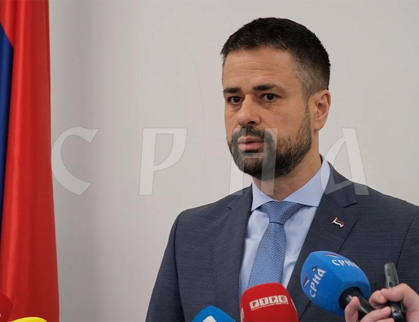 BANJA LUKA, SEPTEMBER 17 /SRNA/ – Minister of Finance and Treasury in the Council of Ministers Srđan Amidžić has said today that citizens of both Republika Srpska and the FBiH had paid a high price because of obstructions by Zijad Krnjić, a member of the Governing Board of the Indirect Taxation Authority /ITA/.