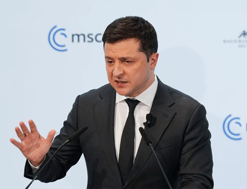 BRUSSELS, SEPTEMBER 17 /SRNA – RIA Novosti/ - The European Union will transfer another €3.3 billion to Ukraine tomorrow to purchase drones and missiles, including US-made Patriot systems, European Commission President Ursula von der Leyen said following a phone call with Ukrainian President Volodymyr Zelensky.
