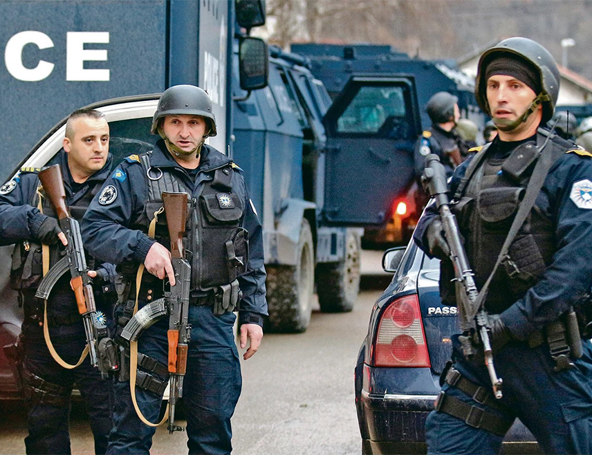 БЕОГРАД, 27. СЕПТЕМБРА /СРНА/ - Такозвана косовска полиција ухапсила је у Зубином Потоку девет особа осумњичених за наводне "ратне злочине против цивилног становништва".