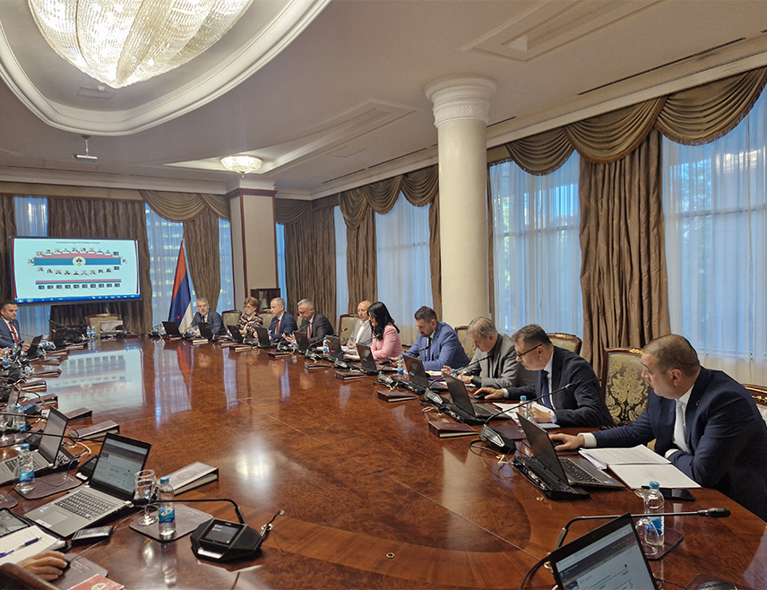 БАЊАЛУКА, 1. ОКТОБРА /СРНА/ - Влада Републике Српске усвојила је информацију о приоритетном пројекту "Изградња и опремање дјечијег вртића у Кукуљама, општина Србац", који ће у складу са могућностима бити финансиран из средстава јавних инвестиција за ову годину у износу од 2.855.283 КМ.