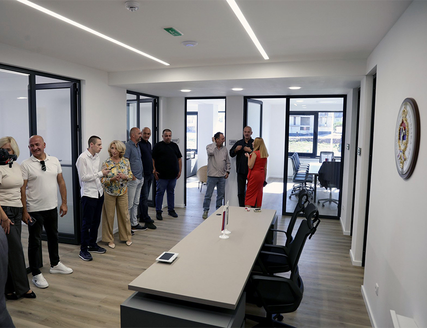 BANJA LUKA, OCTOBER 1 /SRNA/ – President Milorad Dodik announced that the promise he made in June has been fulfilled today and that the Media System of Republika Srpska – SRNA has been returned to where it was founded, in Pale.